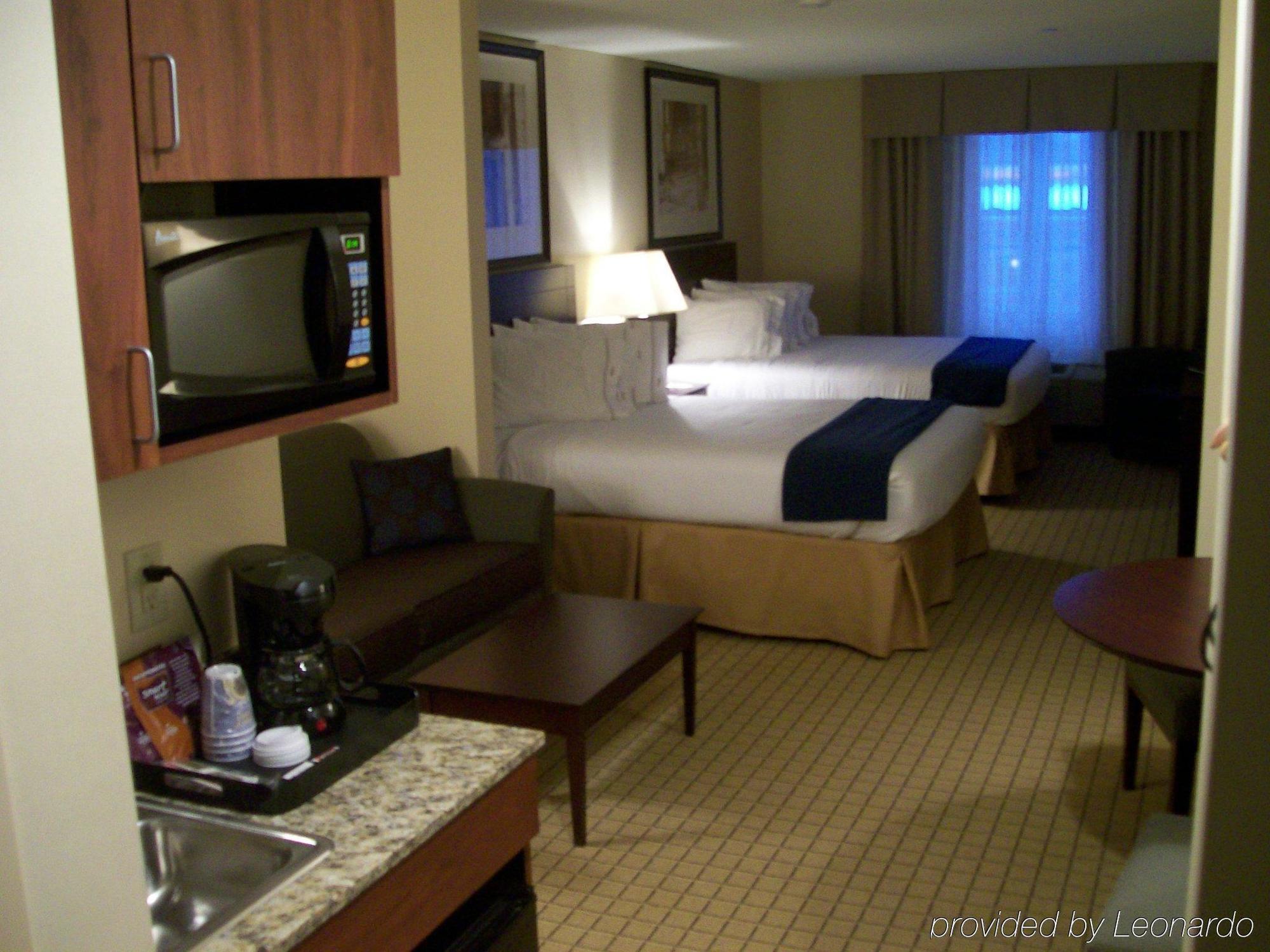 Holiday Inn Express Hotel & Suites Rochester By Ihg Quarto foto